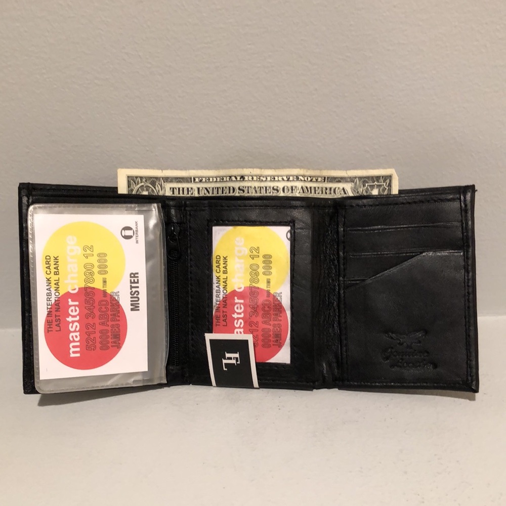 - Tri-Fold Wallet